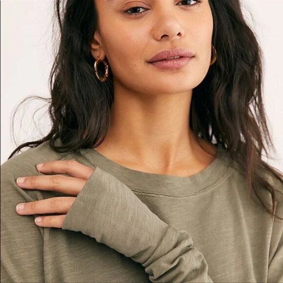 New Free People Arden Tee Long Sleeve Oversize Olive Washed Army Green S… - Picture 3 of 14